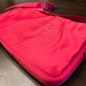 Victoria Secret Pink laptop shoulder bag